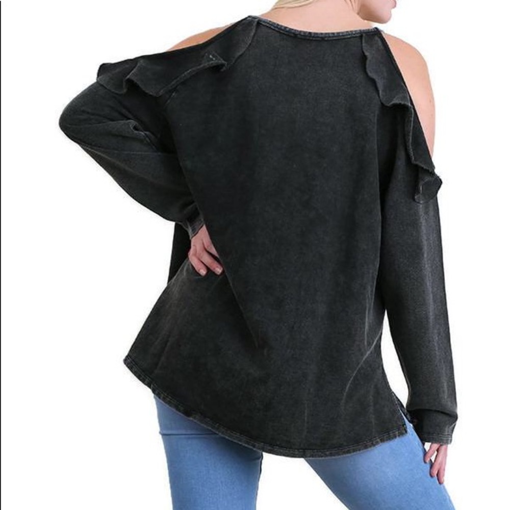 Umgee Ruffled Garment Dyed Top, Ash - Picture 3 of 3